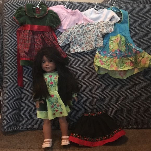 american girl doll pleasant company on neck